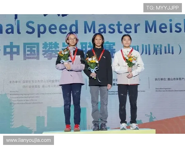 成都攀岩队在攀岩联赛中的技术表现分析与点评