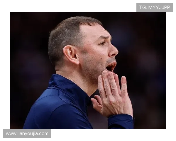 掘金强势迎战雷霆两队核心对决引爆新赛季焦点大战 掘金强势迎战雷霆两队核心对决引爆新赛季焦点大战