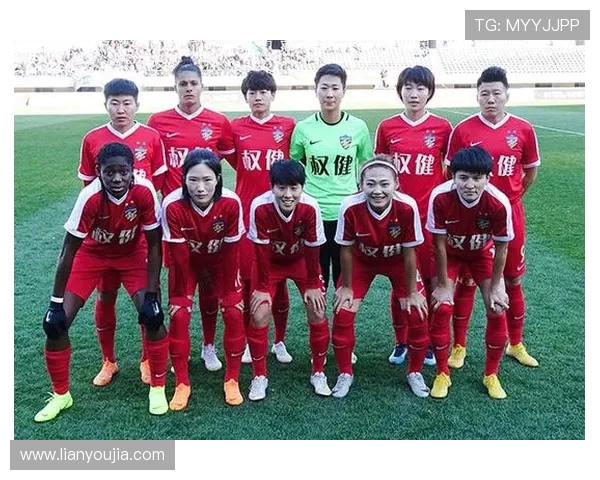 巴塞罗那女足迎战利云特全力争胜展现实力与风采 巴塞罗那女足迎战利云特全力争胜展现实力与风采