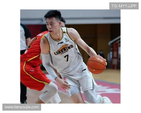 张镇麟：从青涩球员到篮球明星的成长之路与奋斗故事